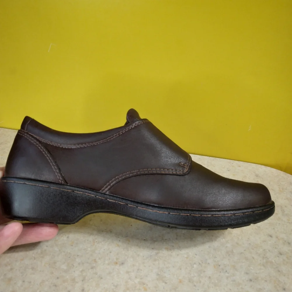 Eastland Sherri Clogs, women's size 7.5 - Picture 8 of 10